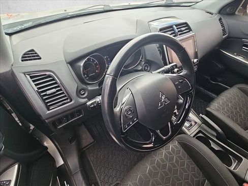 Used 2021 Mitsubishi Outlander Sport Black Edition image 10