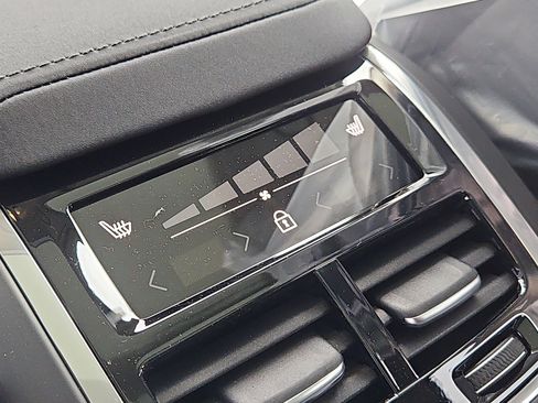 New 2026 Volvo XC60 B5 Ultra w/ Protection Package Premier image 12