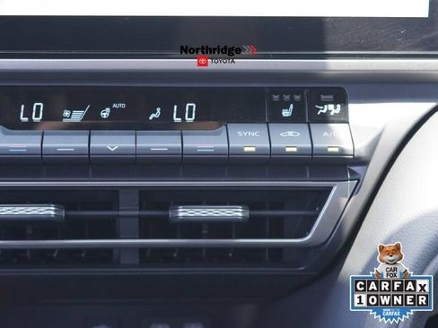 Used 2026 Toyota Camry XSE FWD image 31