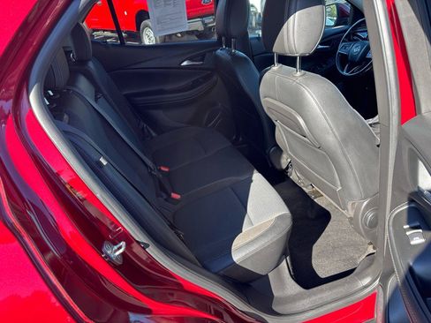 Used 2021 Buick Encore GX Select image 40