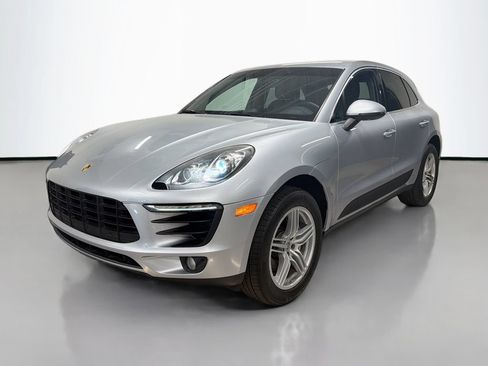 Certified 2015 Porsche Macan S AWD/4WD image 1