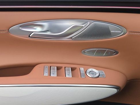 New 2026 Genesis GV70 2.5T Advanced AWD/4WD image 26