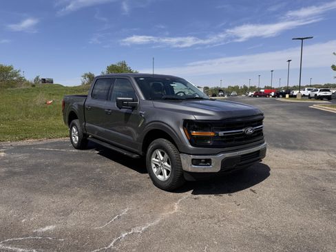 New 2026 Ford F150 XLT w/ Equipment Group 302A MID AWD/4WD image 2