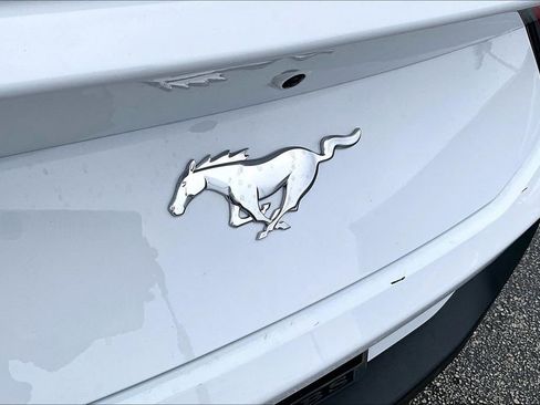 Used 2025 Ford Mustang Premium image 40