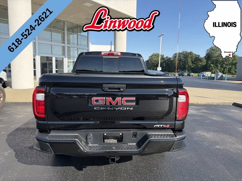 Used 2025 GMC Canyon AT4 AWD/4WD image 3