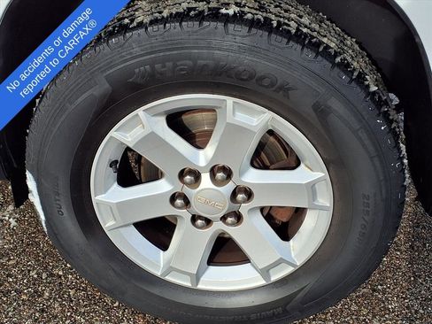 Used 2016 GMC Acadia SLE image 8