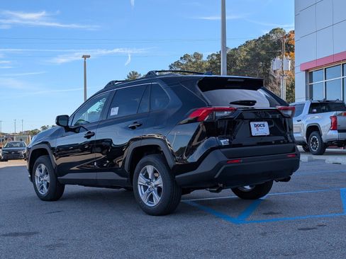 New 2025 Toyota RAV4 XLE image 3
