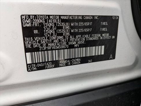 Used 2025 Toyota RAV4 XLE image 23