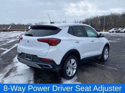Used 2024 Buick Encore GX Preferred w/ Comfort Package image 3