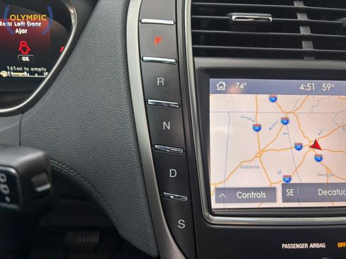 Used 2019 Lincoln Nautilus Reserve image 31