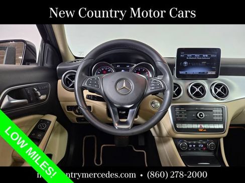Certified 2018 Mercedes-Benz GLA 250 4MATIC image 20