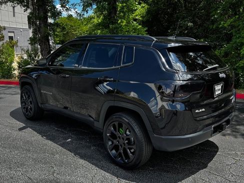 Used 2021 Jeep Compass Limited w/ Sun and Sound Group AWD/4WD image 11