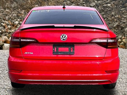 Used 2019 Volkswagen Jetta S w/ Driver Assistance Package image 4