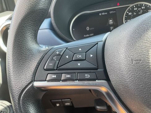 Used 2025 Nissan Versa SV FWD image 21