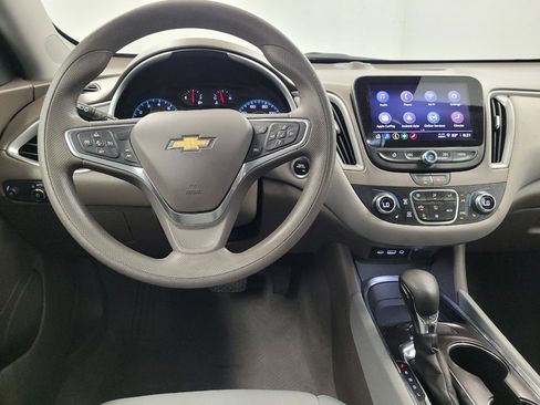 Used 2023 Chevrolet Malibu LT FWD image 22