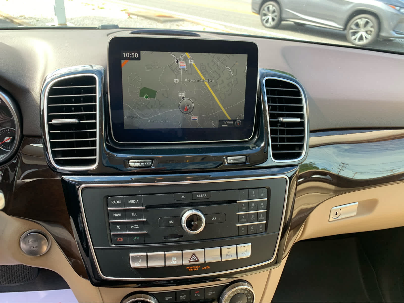 Used 2018 Mercedes-Benz GLE 350 4MATIC image 17