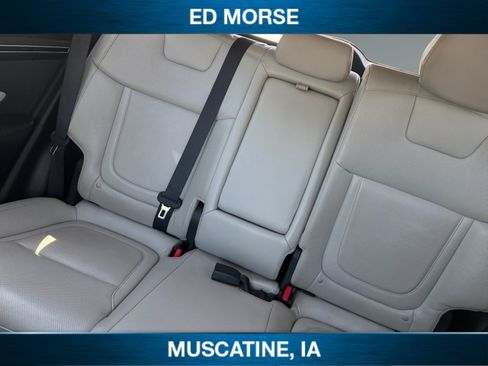 Used 2022 Hyundai Tucson Limited AWD/4WD image 17