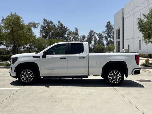 Used 2023 GMC Sierra 1500 Pro w/ Pro Value Package RWD image 6