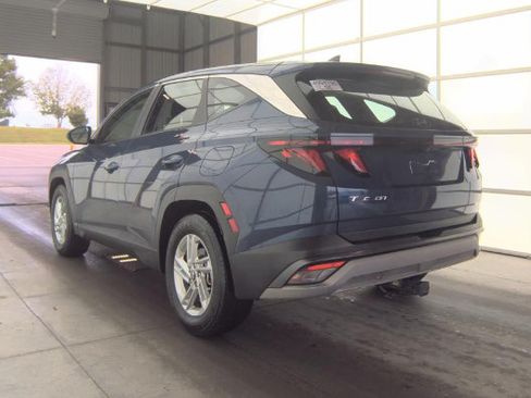 Used 2025 Hyundai Tucson SE FWD image 4