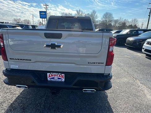 New 2026 Chevrolet Silverado 1500 Custom Trail Boss w/ LPO, Dark Essentials Package image 6