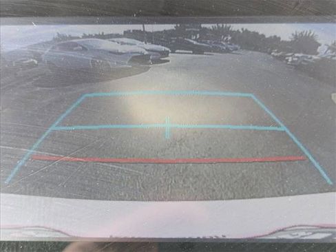 Used 2023 Toyota Camry SE image 13