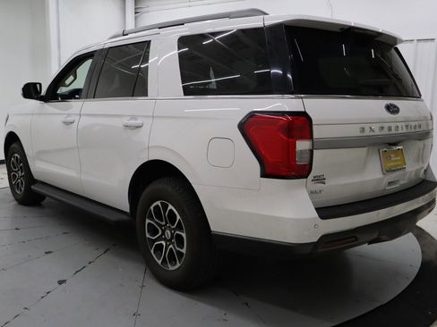 Certified 2022 Ford Expedition XLT image 8