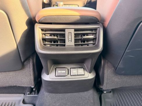 Used 2023 Lexus ES 300h w/ Accessory Package (Z1) FWD image 29