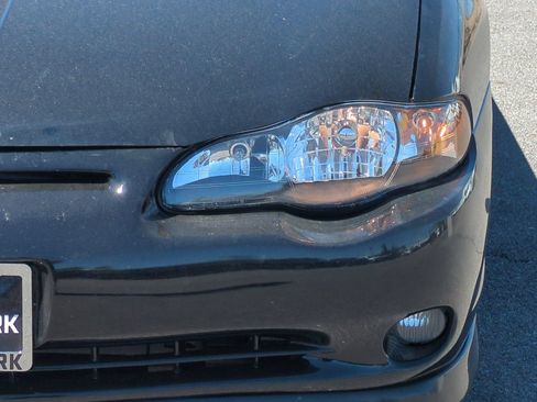 Used 2005 Chevrolet Monte Carlo SS w/ Preferred Equipment Group FWD image 47