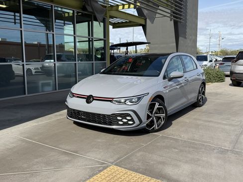 Used 2024 Volkswagen GTI SE w/ SE Leather Seats Package image 2