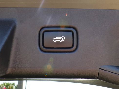 Used 2025 Hyundai Tucson SEL AWD/4WD image 9