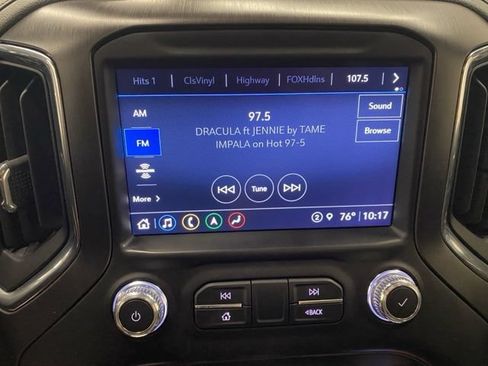 Used 2022 GMC Sierra 1500 AT4 w/ AT4 Premium Package AWD/4WD image 6