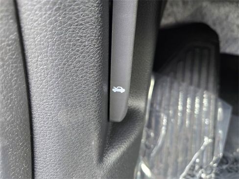 New 2026 Kia Seltos S image 15