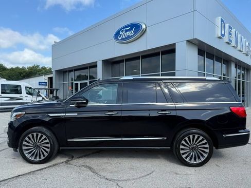 Used 2019 Lincoln Navigator L Reserve AWD/4WD image 4