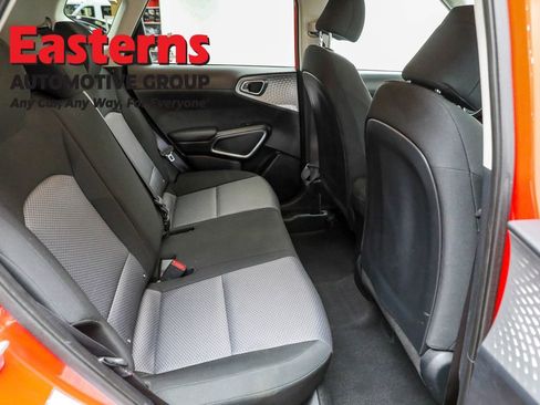 Used 2024 Kia Soul LX w/ Option Group 015 image 38