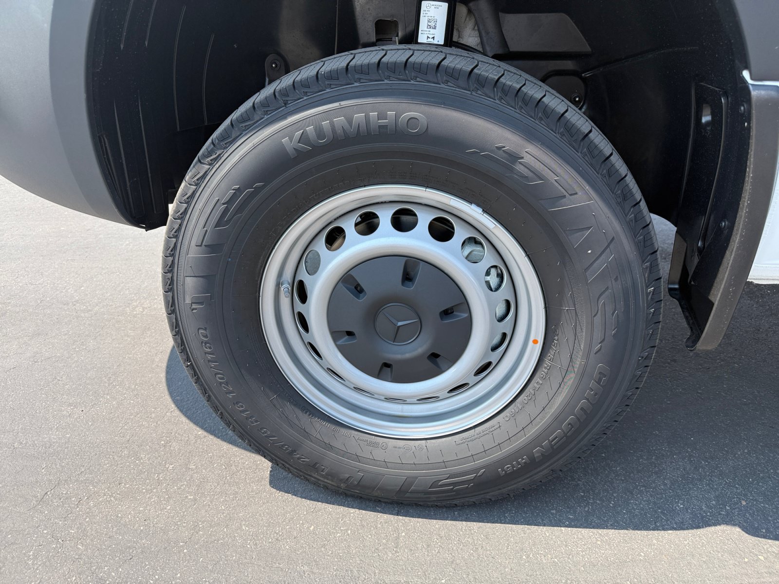 New 2026 Mercedes-Benz Sprinter 2500 image 26