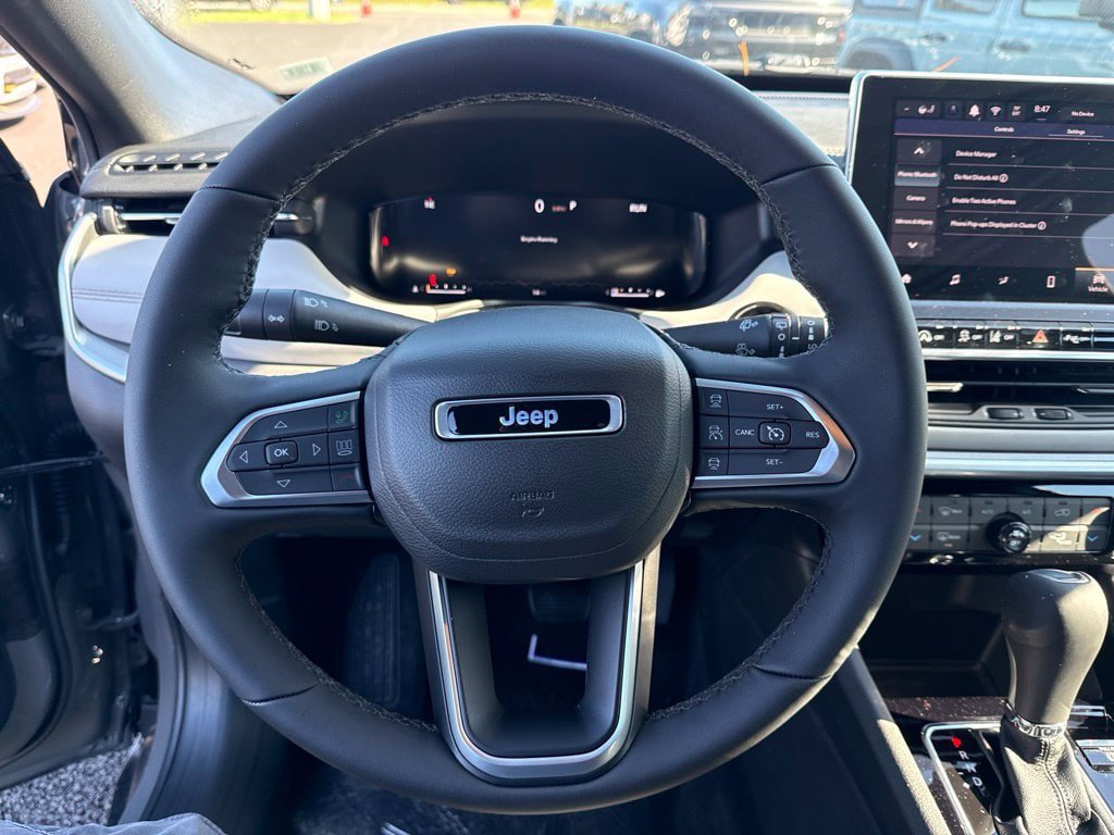 New 2026 Jeep Compass Limited AWD/4WD image 10