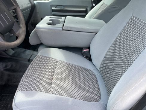 Used 2013 Ford F250 XL w/ XL Value Pkg AWD/4WD image 24