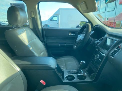 Used 2016 Ford Flex Limited w/ Limited Appearance Package AWD/4WD image 6