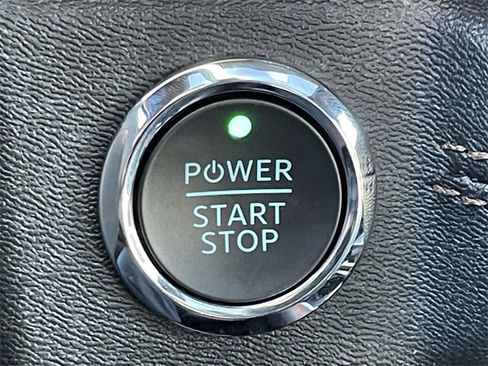 New 2025 Ford F150 Lightning Lariat image 24