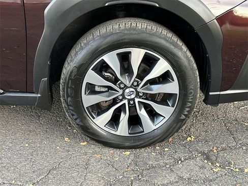 Certified 2024 Subaru Outback Limited image 13