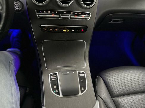 Used 2020 Mercedes-Benz GLC 300 4MATIC image 26