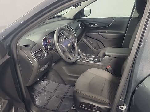 Used 2020 Chevrolet Equinox LT image 14