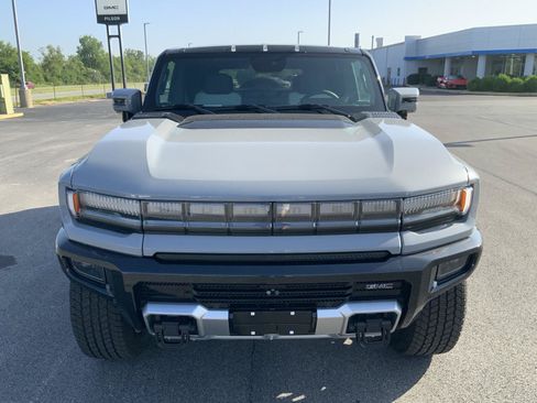 New 2025 GMC Hummer EV 3X AWD/4WD image 3