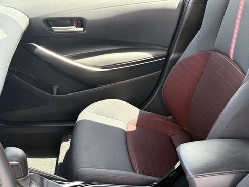 Used 2024 Toyota Corolla SE FWD image 8
