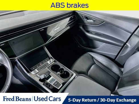 Used 2021 Audi Q7 3.0T Premium Plus w/ Executive Package AWD/4WD image 32