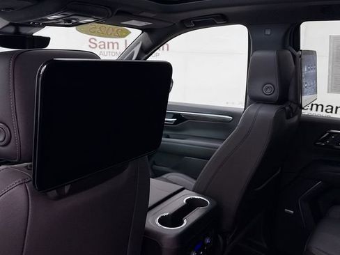 Used 2025 Chevrolet Tahoe Z71 w/ Z71 Off-Road Package image 30