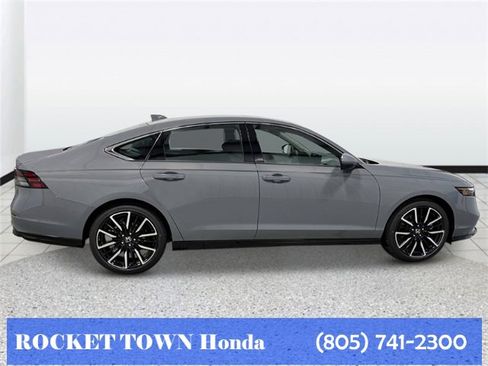 New 2025 Honda Accord Touring image 8