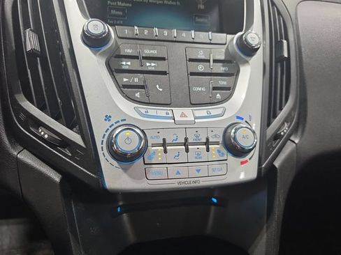 Used 2015 Chevrolet Equinox LT AWD/4WD image 9
