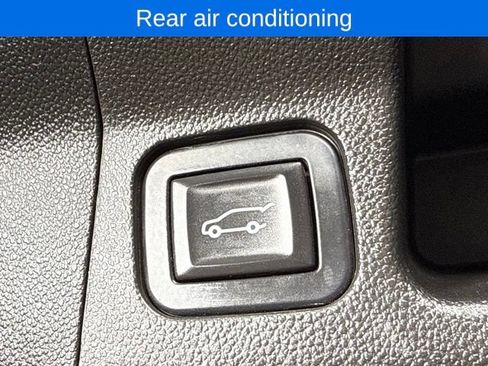 Used 2018 GMC Acadia Denali w/ Technology Package AWD/4WD image 17