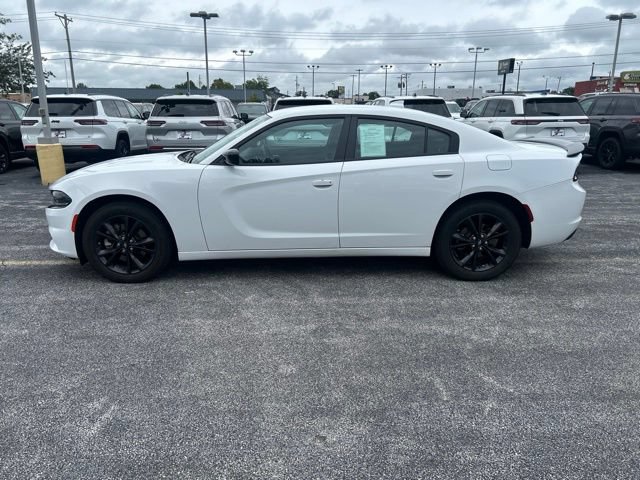Used 2023 Dodge Charger SXT w/ Blacktop Package AWD/4WD image 4